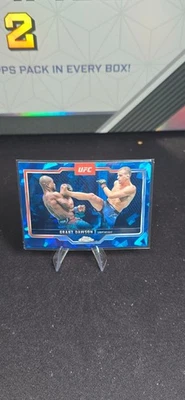 2025 Topps UFC Sapphire Base Grant Dawson #22 - Image 1 of 2