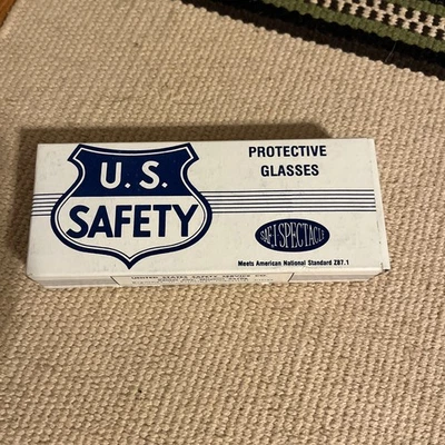 VINTAGE U.S. SAFETY 46MM BROWN HORN RIM EYEGLASSES FRAME MID CENTURY - Image 1 of 4