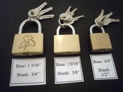 CANDADOS: Mini juego de latón de 3 tamaños individuales (1 3/16, 15/16", 3/4")  Foto 1 de 4