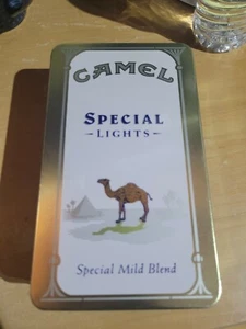 Camel Zigaretten Sonderlichter Dose und Streichhölzer - Bild 1 von 6