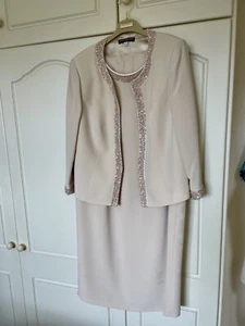 Mother of the bride Veni Infantino Ronald Joyce champagne dress and jacket set - Picture 1 of 20