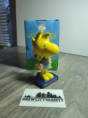 Milwaukee Brewers 2020 Peanuts Woodstock Bobblehead NIB Snoopy theme night Cover