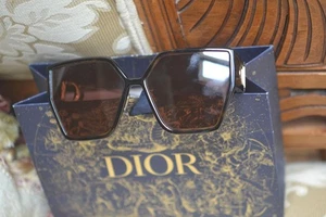 Dior CD 30 Montaigne BU Sunglasses 130 Smokey Oversize Gold Frame w Bag - Picture 1 of 7
