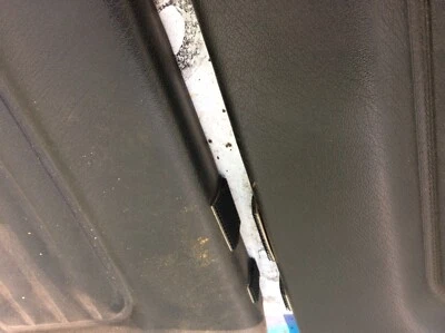 宝马 M3 1988 后内部侧板(4) — 第 1/4 张图片