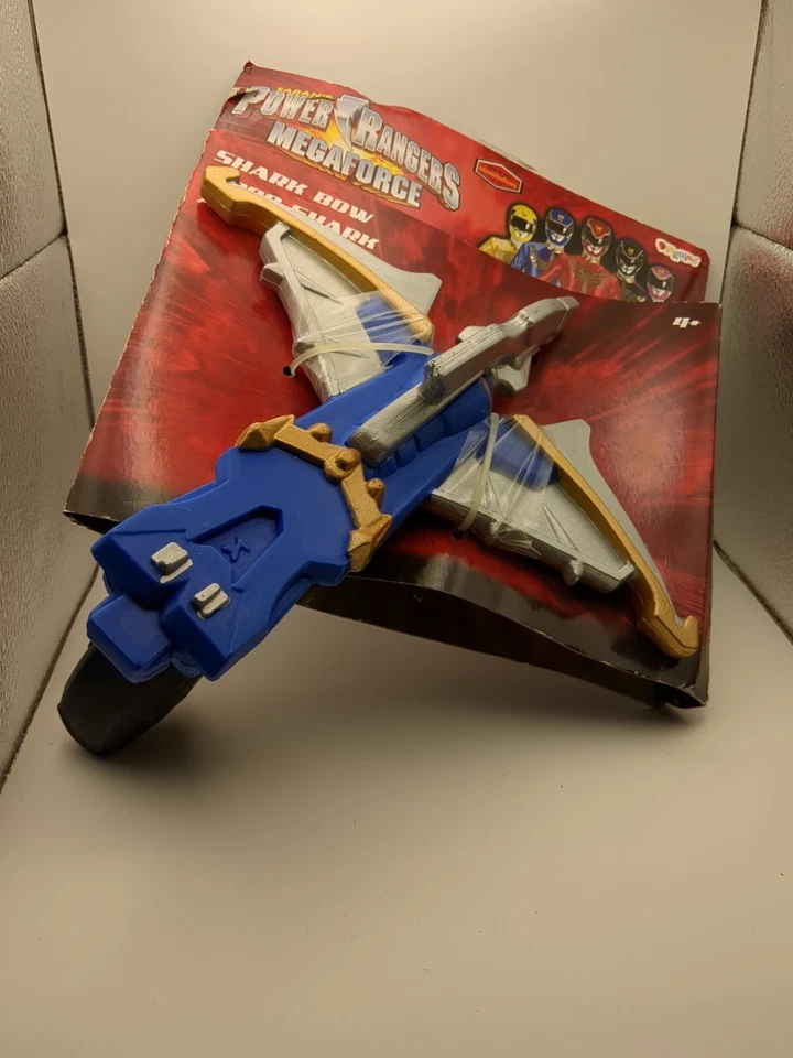 Power Rangers Megaforce Shark Bow Prop Foto 1 de 2