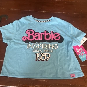 Barbie Girls Cropped Tshirt Small - Picture 1 of 2