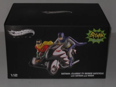 1/12 , NOT 1/18 HOT WHEELS ELITE BATCYCLE WITH FIGURES & SIDECAR , NEW - Image 1 of 4