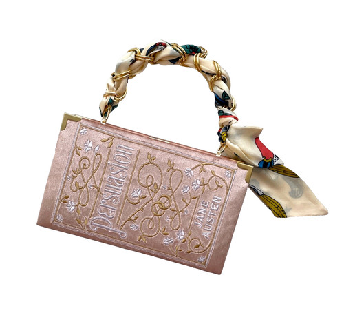 Pochetta libro ricamato fatta a mano Jane Eyre ispirata a Kate Spade