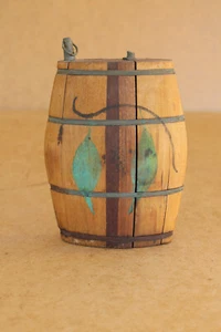 Vintage Barrel Old Painted Barrel Canteen Water Bottle Pocket Size Early 20th - Picture 1 of 8
