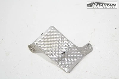 Chrysler 300 2005-2023 tracción trasera delantera izquierda conductor barra estabilizadora buje protector térmico OEM Foto 1 de 4