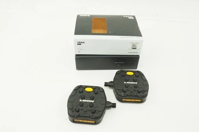 New! Look Trail Grip Flat Bicycle Pedals Black with Activ Grip + Reflective - Image 1 of 4