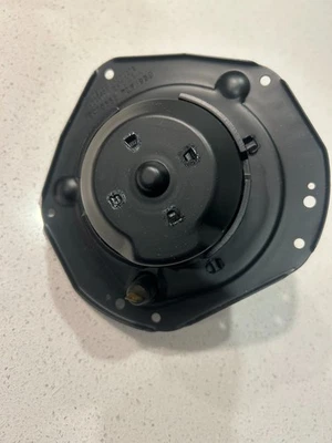 NEW GM 22098839 Heater AC Blower Motor Chevy GMC K 1500 2500 3500 Blazer NOS Foto 1 de 4