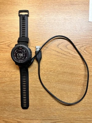 GPS-часы Garmin Instinct 2 Solar Tactical Edition — черные - Изображение 1 из 3