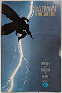 Batman The Dark Knight Returns #1 DC Comics 1986 1st Printing - Picture 1 of 3