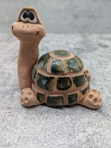 Vintage Hindt Pottery Carved/Sculpted Turtle 1970's? - Picture 1 of 8