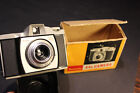 Appareil photo Kodak Brownie 44A vers 1959 - 1965 (dans sa boîte Kodak d'origine)