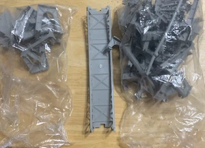 (Lot 507) HO Model Train Lionel Trestle Set with Bridge No Box - Picture 1 of 3