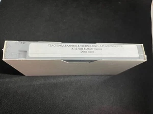 RARE unsealed 1990 Apple Computer, In Business with Macintosh, VHS P0123LL/A - Picture 1 of 8