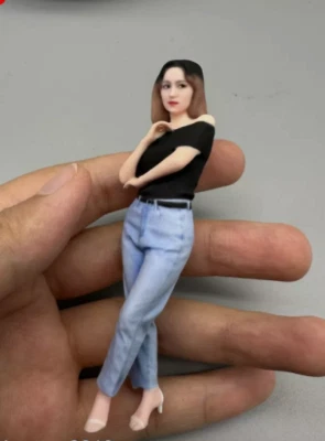 1/18 Miniature Jeans Beauty Painting Model Car 3D Doll Toy Ornament - Image 1 of 3