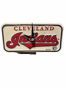 MLB Cleveland Indians Nummernschilduhr 6x3x2 NICHT FUNKTIONSFÄHIG. - Bild 1 von 2