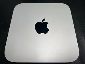 Apple Mac mini A1347 fine 2014 Dual Core i5 2,8 GHz 8 GB 256 GB unità di memoria a stato solido, 128 GB unità di memoria a stato solido - Foto 1 di 11
