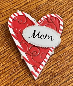 New Valentine Heart Mom Refrigerator Plastic Magnet - Picture 1 of 4