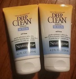 Menge 2 Neutrogena Tiefenreinigung Sanftes Peeling Ölfrei Sanfte Peelings 4,2 Oz. - Bild 1 von 2