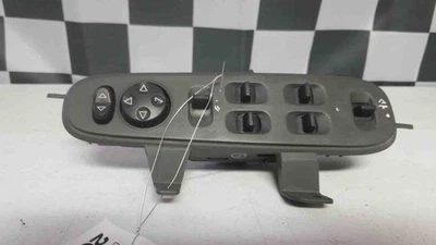 Главный выключатель окна переднего водителя 04 - 08 PONTIAC GRAND PRIX - Изображение 1 из 4