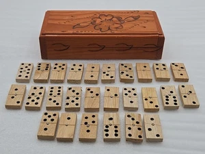 Vintage Dominos Set of 26 Wood Tiles In A Designed Wooden Box - Picture 1 of 24
