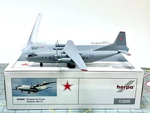 Herpa Wings 1:200 Russian Air Force Antonov AN-12 553940 - Picture 1 of 1