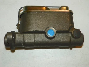 1980-1983 Ford F-250 (w/dual piston caliper) Brake Master Cylinder - Picture 1 of 3
