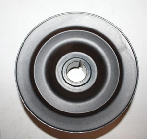 Simplicity OEM 2174359SM PULLEY-05.000OD 0.876ID 0.630GROOVE W/HUB (NOS) - Picture 1 of 7