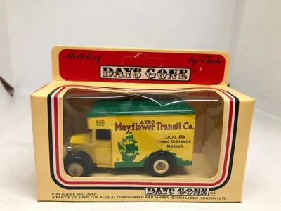Lledo Days Gone #16 1986 Heavy Goods Van 'Mayflower Transit' - Image 1 of 4