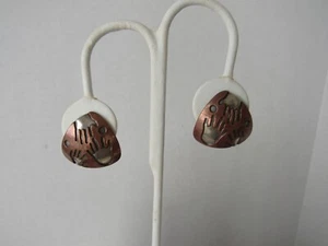 VINTAGE COPPER OVER STERLING NATIVE HAND PRINT SIGNED "RAY" POST EARRINGS - Picture 1 of 10