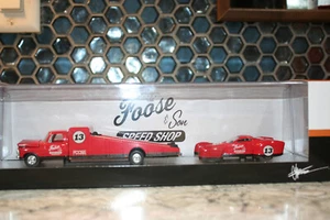 Camión rampa Ford F-350 1969 diseño Foose R70 1/64th M2 y cupé Foose - Imagen 1 de 9