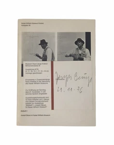Exposición de Joseph Beuy catálogo y tarjeta de invitación firmada a mano fechada 1976 - Imagen 1 de 4