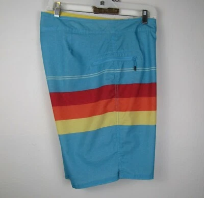 Pantalones Cortos de Tablero Reef Para Hombres Talla 36 W 10 Entrepierna Azul y Arco Iris Encaje Frontal Bolsillo Único Foto 1 de 4
