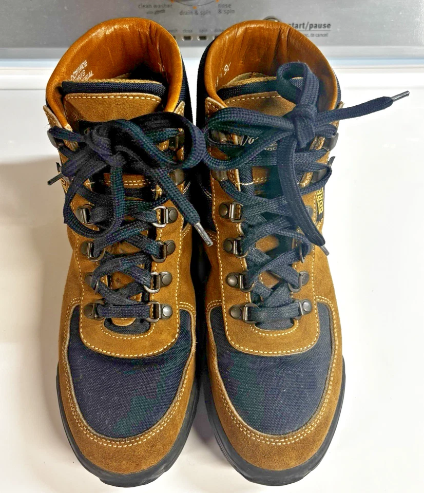 Vasque Mujer’s Skywalk GTX Impermeable Medio Botas de Senderismo 9 Azul Marino Foto 1 de 4