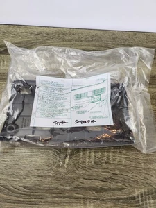 2018 - 2022 TOYOTA SEQUOIA Front Bumper License Plate Bracket 75111-OC020 NEW - Bild 1 von 4