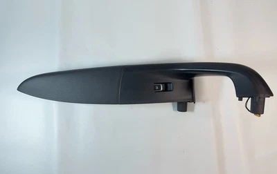 Audi Q3 2015-2018 reposabrazos genuino con interruptores de control OEM 8U0867172A lado derecho Foto 1 de 4