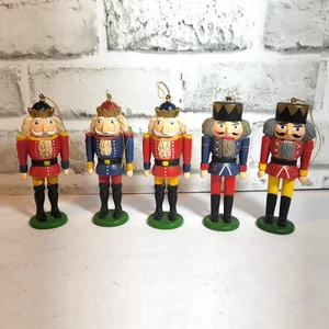 Set/5 Nussknacker Soldaten 4,5" Ornament Retro Weihnachtsdeko - Bild 1 von 9