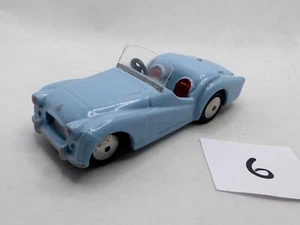 VINTAGE CORGI TOYS 301 TRIUMPH TR2 SPORTS CAR CREAM BODY VG RESTORATION DIECAST - Picture 1 of 5