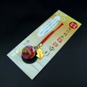 JAPANISCHE OMAMORI SHIRASAKI Charm Viel Glück Chirimen GLOCKE rot - Bild 1 von 2