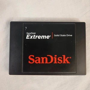 SanDisk Extreme SSD 120GB 2.5" SATA SDSSDX-120G Solid State Drive - Bild 1 von 3