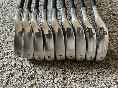 Acer Step Cavity XP Set 3-9 +PW + SW / RH / Aldila Pinemeadow Graphite Bonito Foto 1 de 4