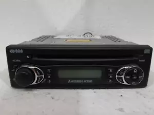 MITSUBISHI OUTLANDER RADIO CD Stereo Radio Head Unit & WARRANTY MZ312636 - Picture 1 of 5