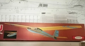 N°030/ VINTAGE " BOITE VIDE " + PLAN du PLANEUR - SUNNY de Chez SVENSON - Photo 1/4