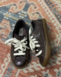 UGG Sneakers Kids 13 - Picture 1 of 8