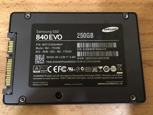 Samsung 840 EVO 250GB MZ-7TE250 Intern 2,5" SATA SSD - Bild 1 von 1