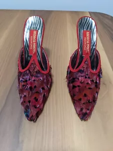New Vintage Andrea Pfister Couture Red Feather Mules Stiletto Heels Size 6 - Picture 1 of 7